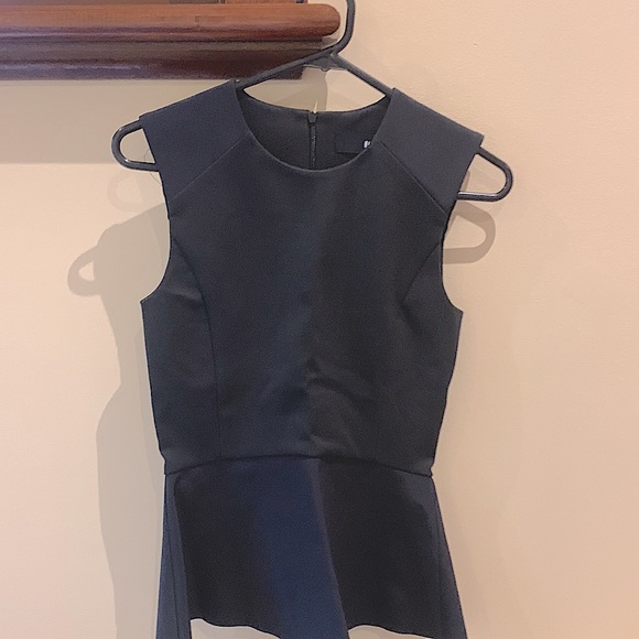 NICHOLAS The Label Black Sleeveless Peplum top with Zipper Back - Picture 3 of 3